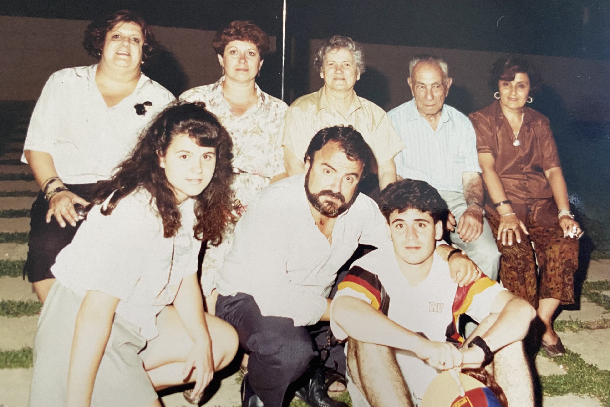 Conceição, Cleide, Vovó Anna, Padrinho José, Lola, Analu, Carrera e Mauro em 1990